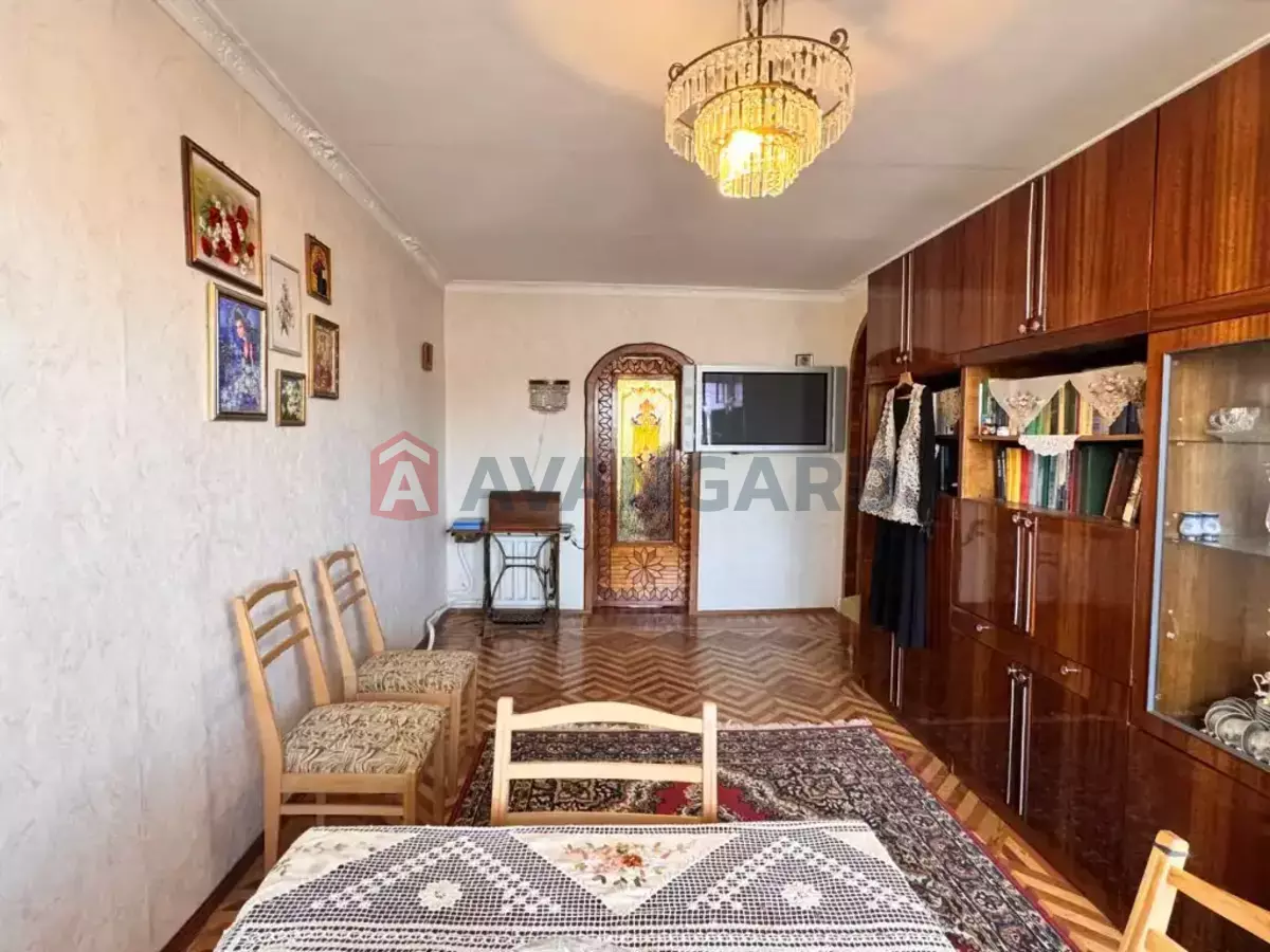 3 ��. ��������, 70/18/10 ��. �., 10/10 ������ ���� 15