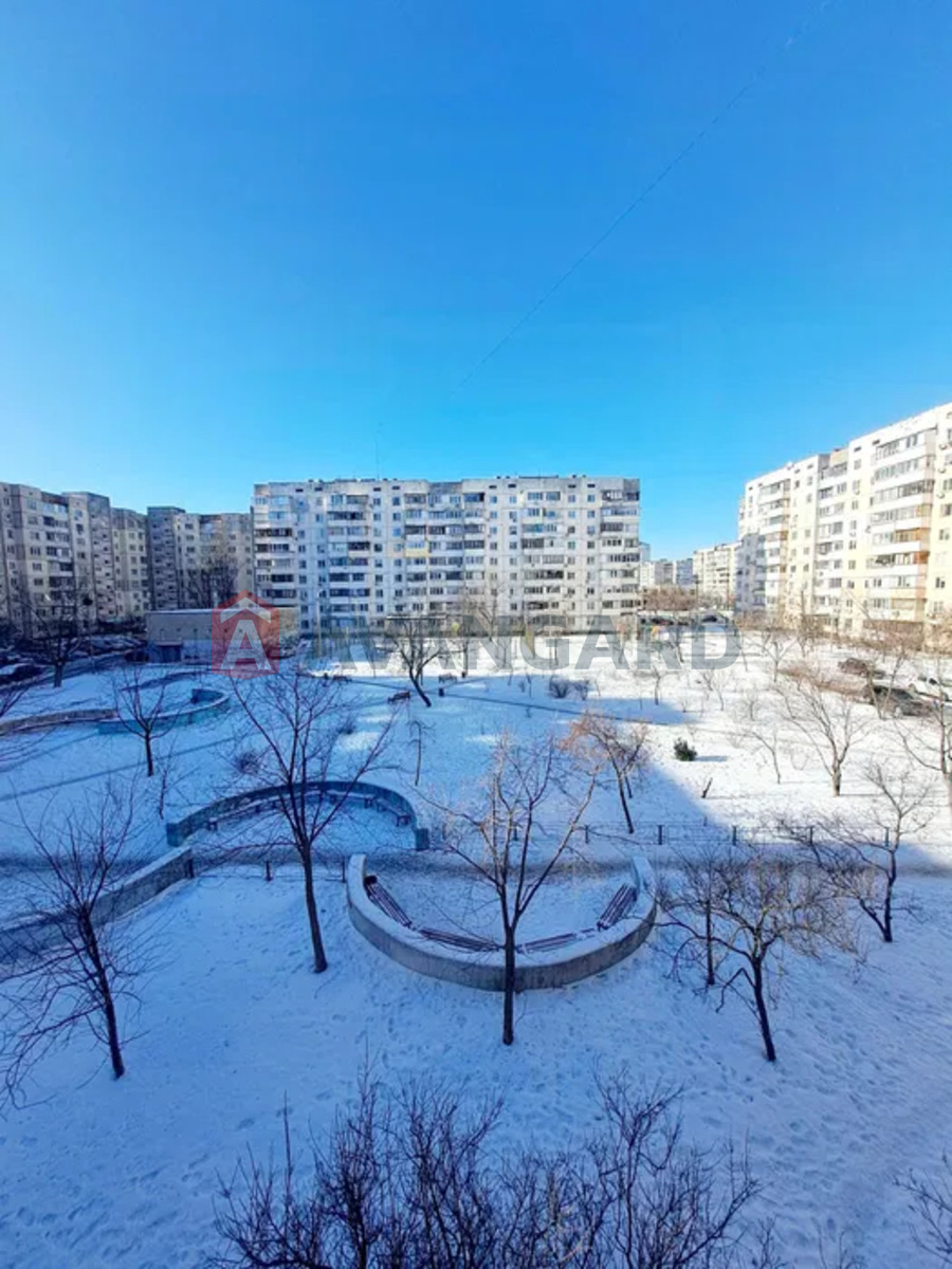 1 ����. ��������, 30/-/8 ��. �., 3/9 ���� ���� 13