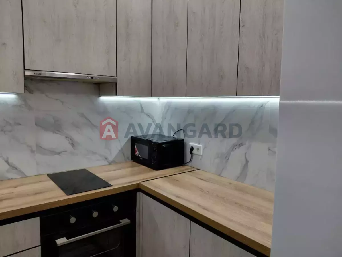 2 . , 57/40/20 . ., 8/12   6