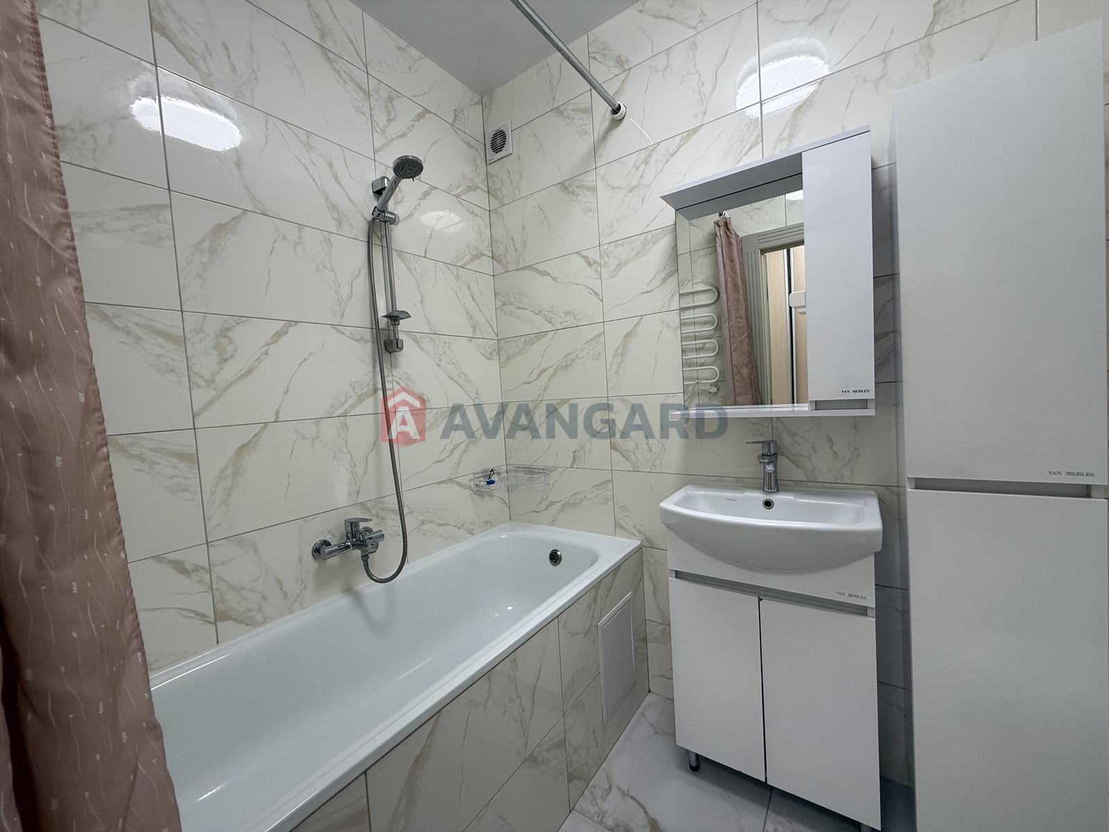 1 ����. ��������, 25/15/7 ��. �., 10/12 ���� ���� 6