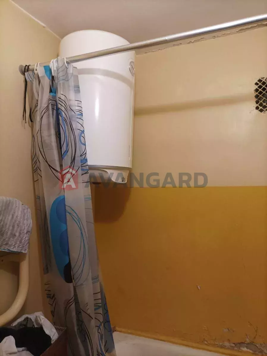 2 ��. ��������, 50/-/9 ��. �., 6/9 ������ ���� 5