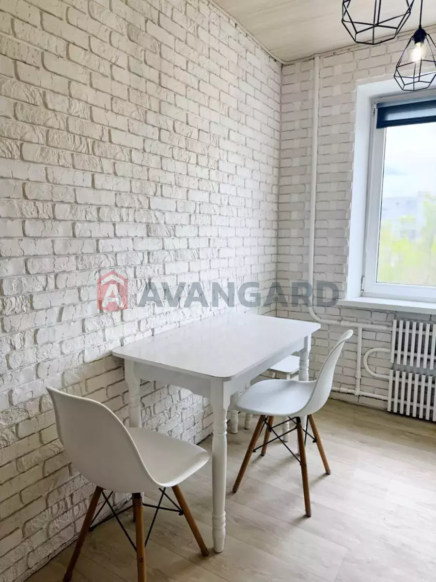 2 ��. ��������, 45/-/11 ��. �., 5/9 ������ ���� 4