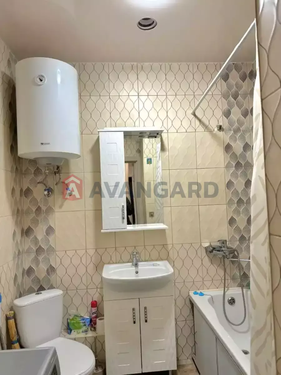 1 . , 32/-/- . ., 1/4   8