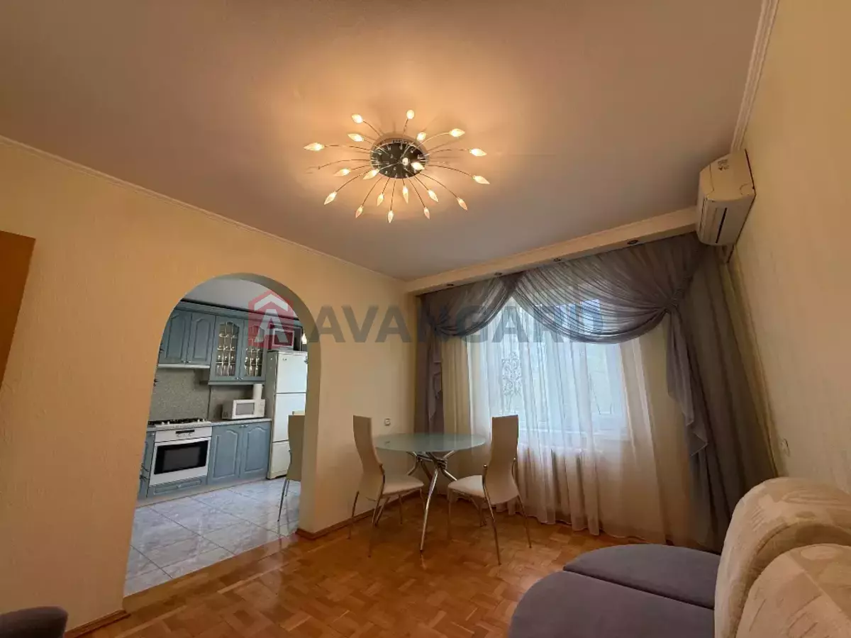 3 ��. ��������, 72/40/9 ��. �., 3/9 ������ ���� 23