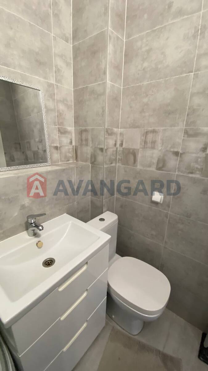 1 ��. ��������, 32/-/- ��. �., 6/9 ������ ���� 11