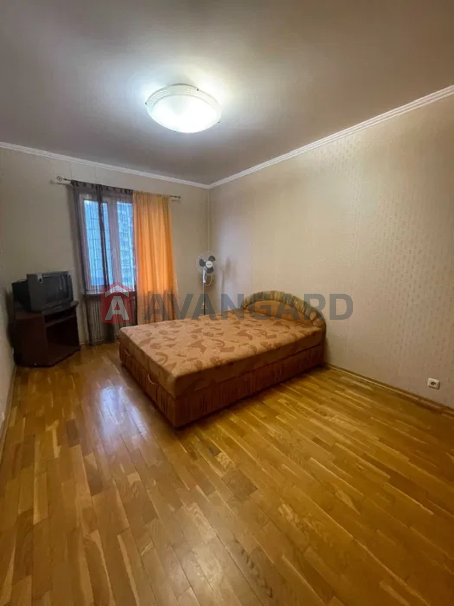 2 ����. ��������, 78/-/12 ��. �., 6/16 ���� ���� 5