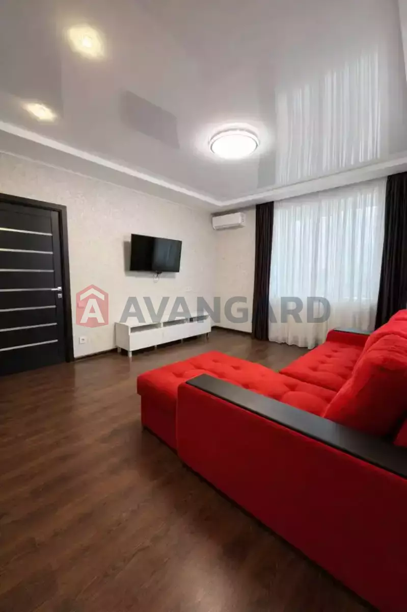 3 ����. ��������, 67/-/20 ��. �., 4/12 ���� ���� 18