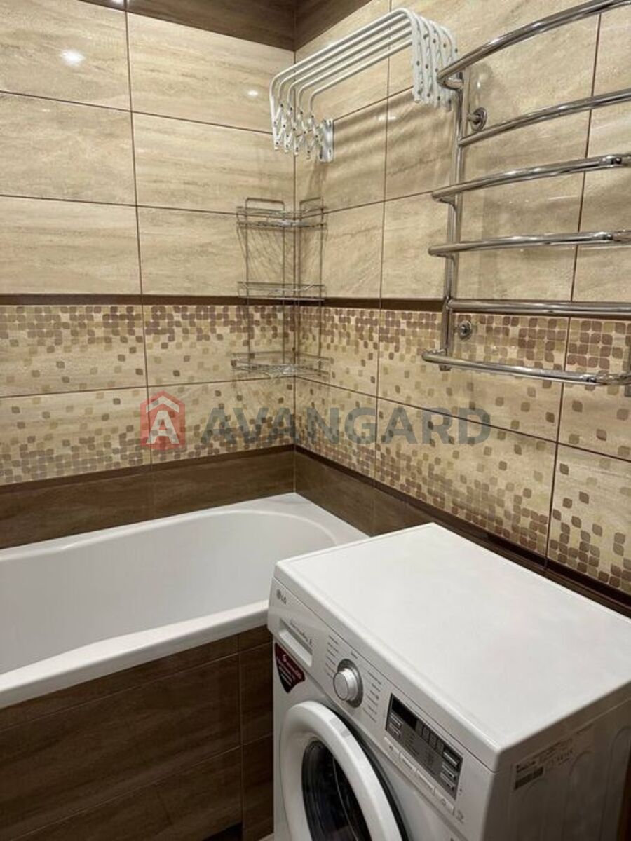 1 ����. ��������, 66/-/7 ��. �., 6/9 ���� ���� 14