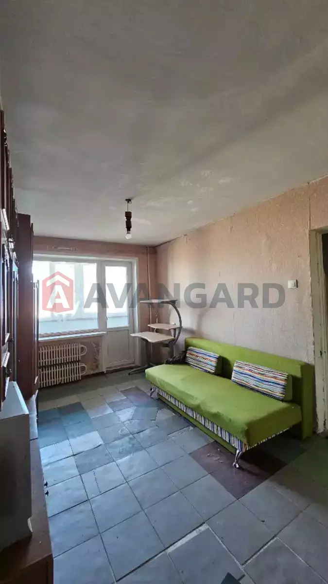 1 ����. ��������, 37/17/9 ��. �., 14/16 ���� ���� 6