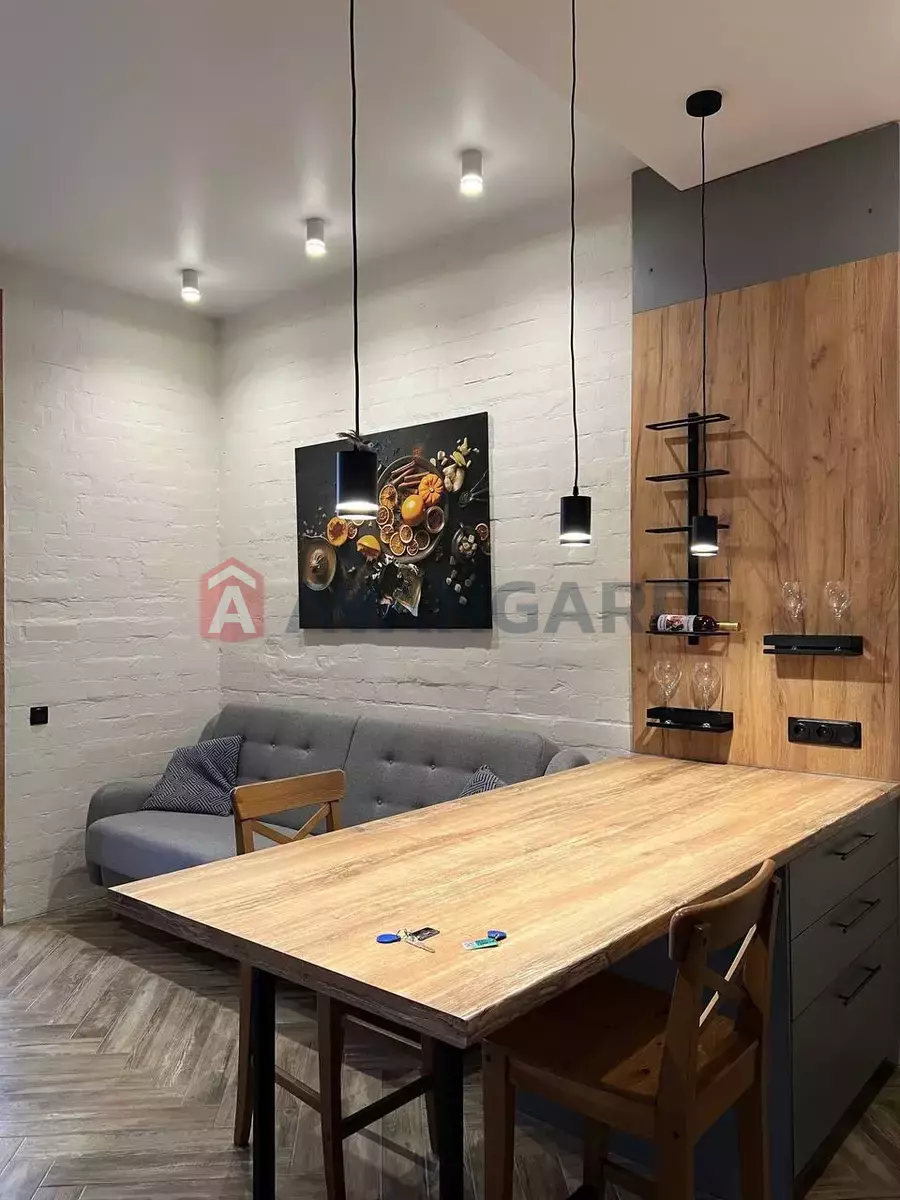 1 . , 42/-/- . ., 9/9   4