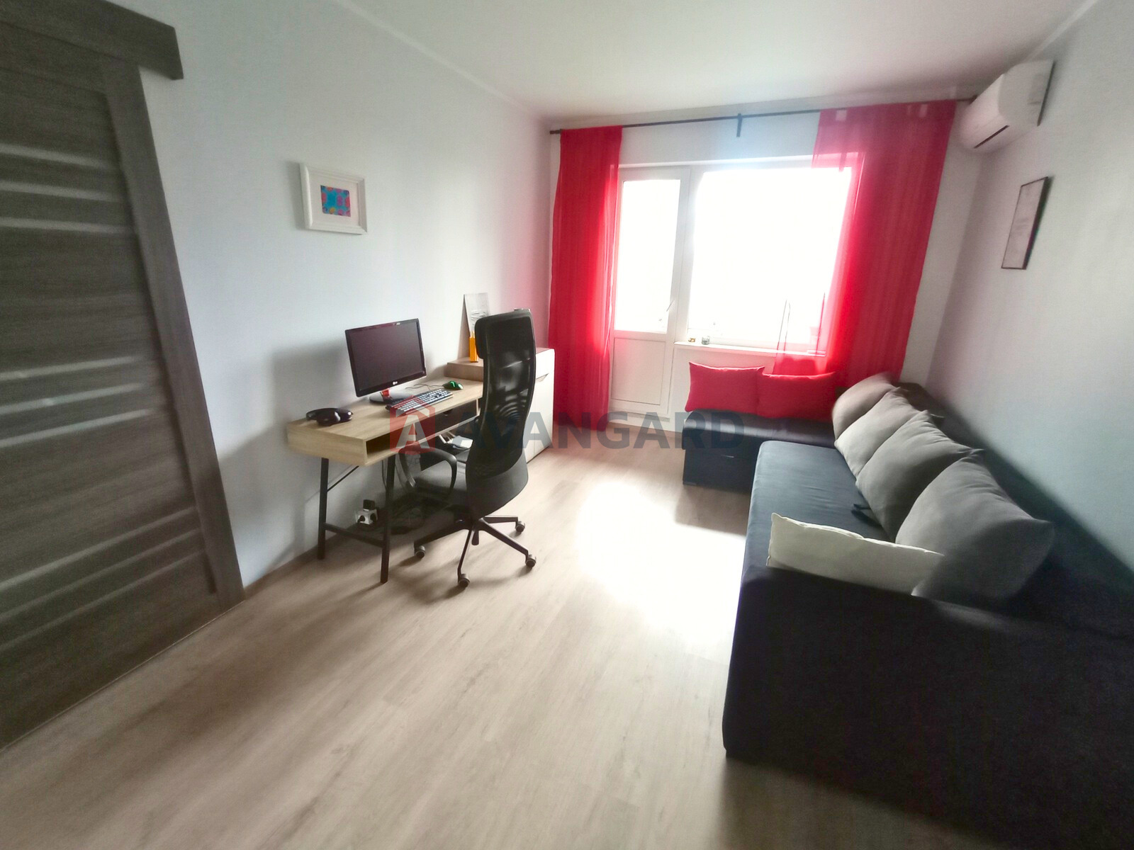 2 кім. квартира, 54/-/6 кв. м., 4/18 поверх фото 2 2 кім. квартира, 54/-/6 кв. м., 4/18 поверх фото 2