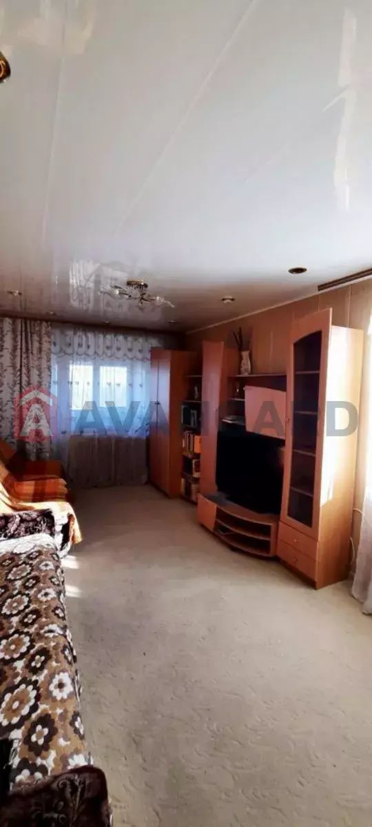 3 ����. ��������, 63/-/8 ��. �., 7/9 ���� ���� 7