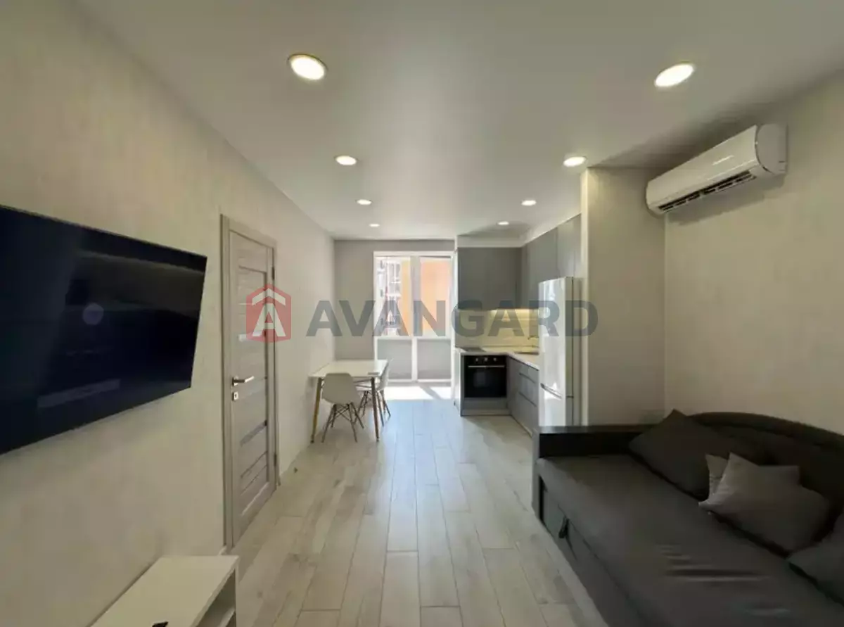 2 ��. ��������, 50/-/15 ��. �., 6/10 ������ ���� 4