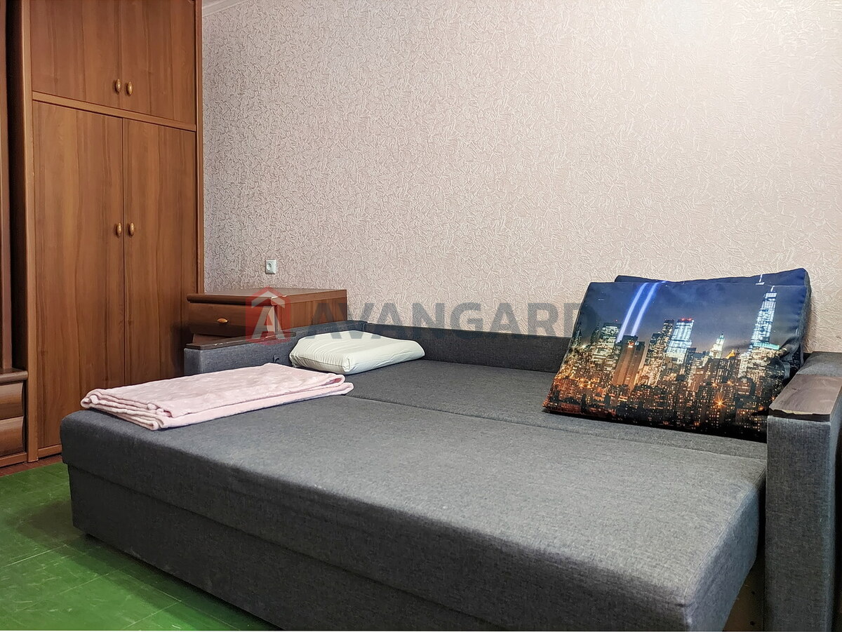 1 ��. ��������, 36/18/7 ��. �., 12/16 ������ ���� 19