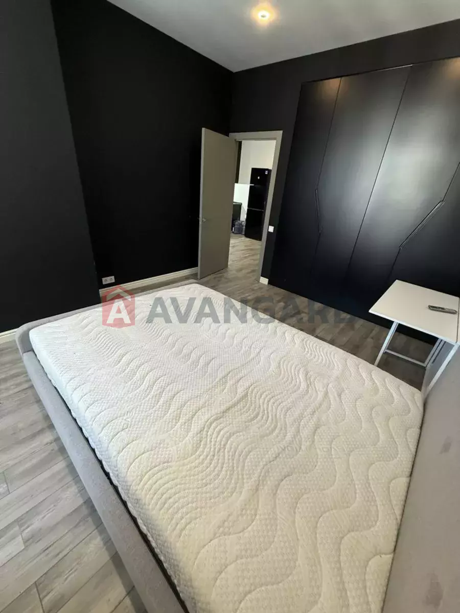 3 ����. ��������, 72/-/25 ��. �., 23/24 ���� ���� 3