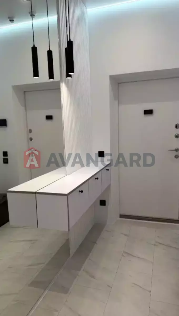 2 ����. ��������, 50/-/10 ��. �., 19/24 ���� ���� 16