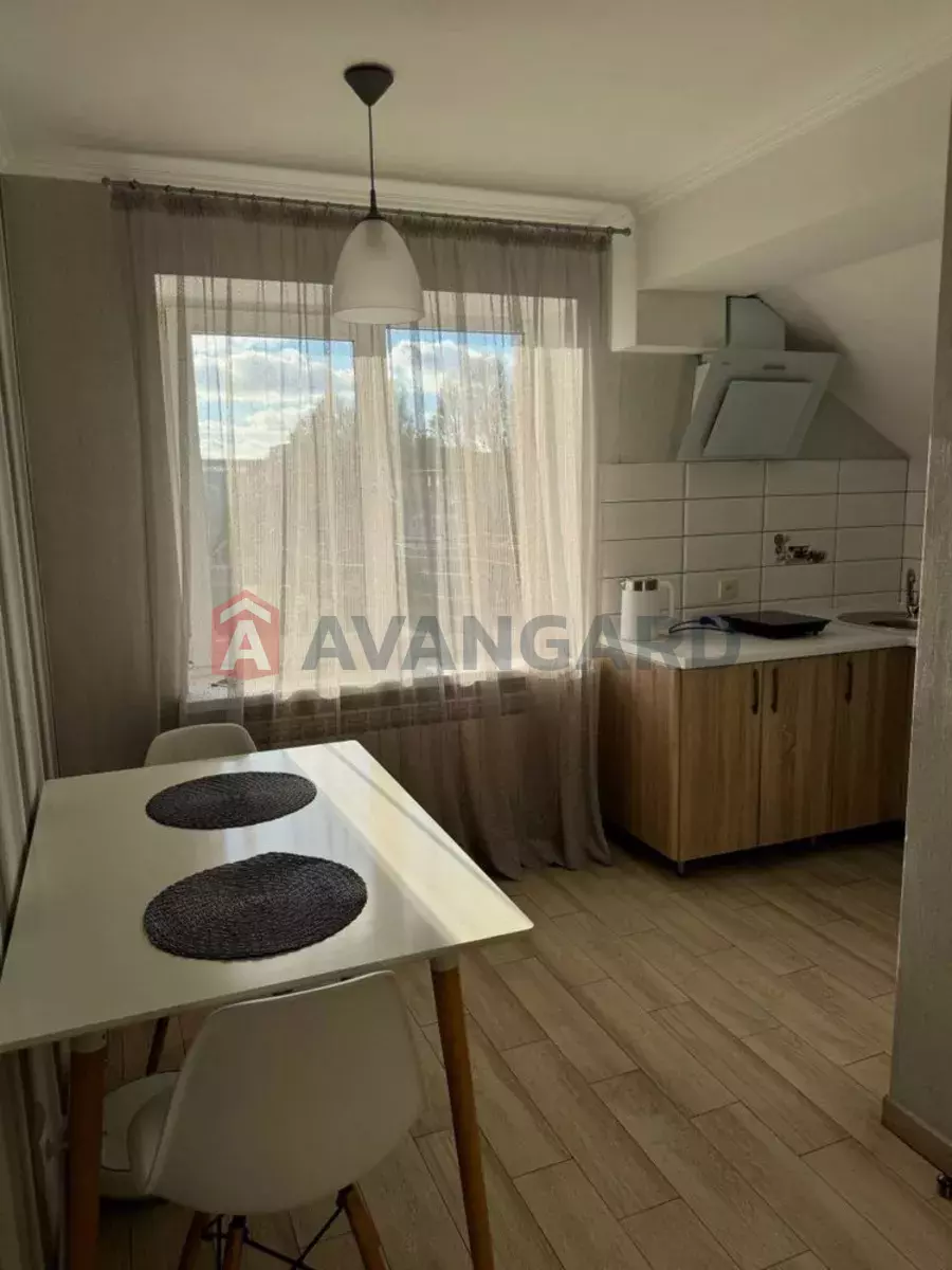 1 ����. ��������, 50/-/8 ��. �., 3/3 ���� ���� 3