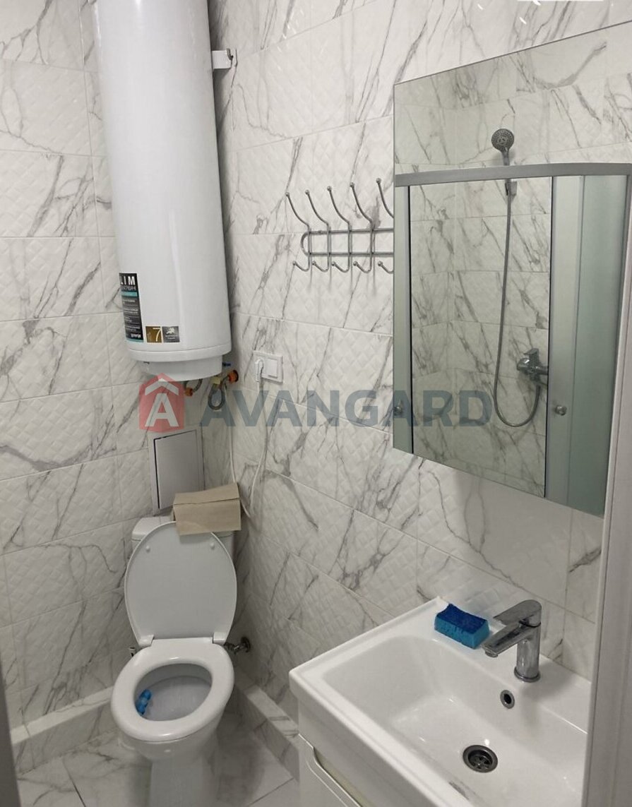 1 ��. ��������, 37/18/16 ��. �., 2/9 ������ ���� 4