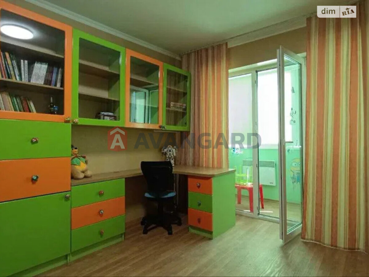 3 . , 62/42/8 . ., 5/9   2