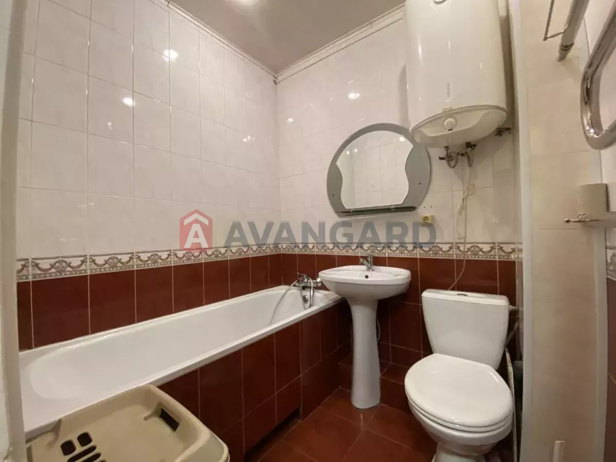 1 ��. ��������, 38/-/8 ��. �., 9/9 ������ ���� 7