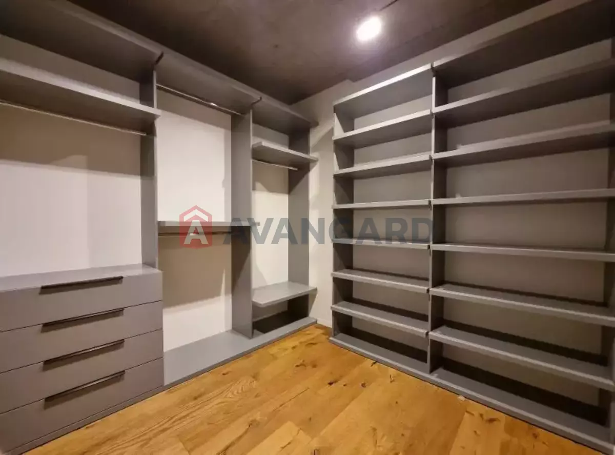 2 ����. ��������, 95/-/- ��. �., 17/17 ���� ���� 7