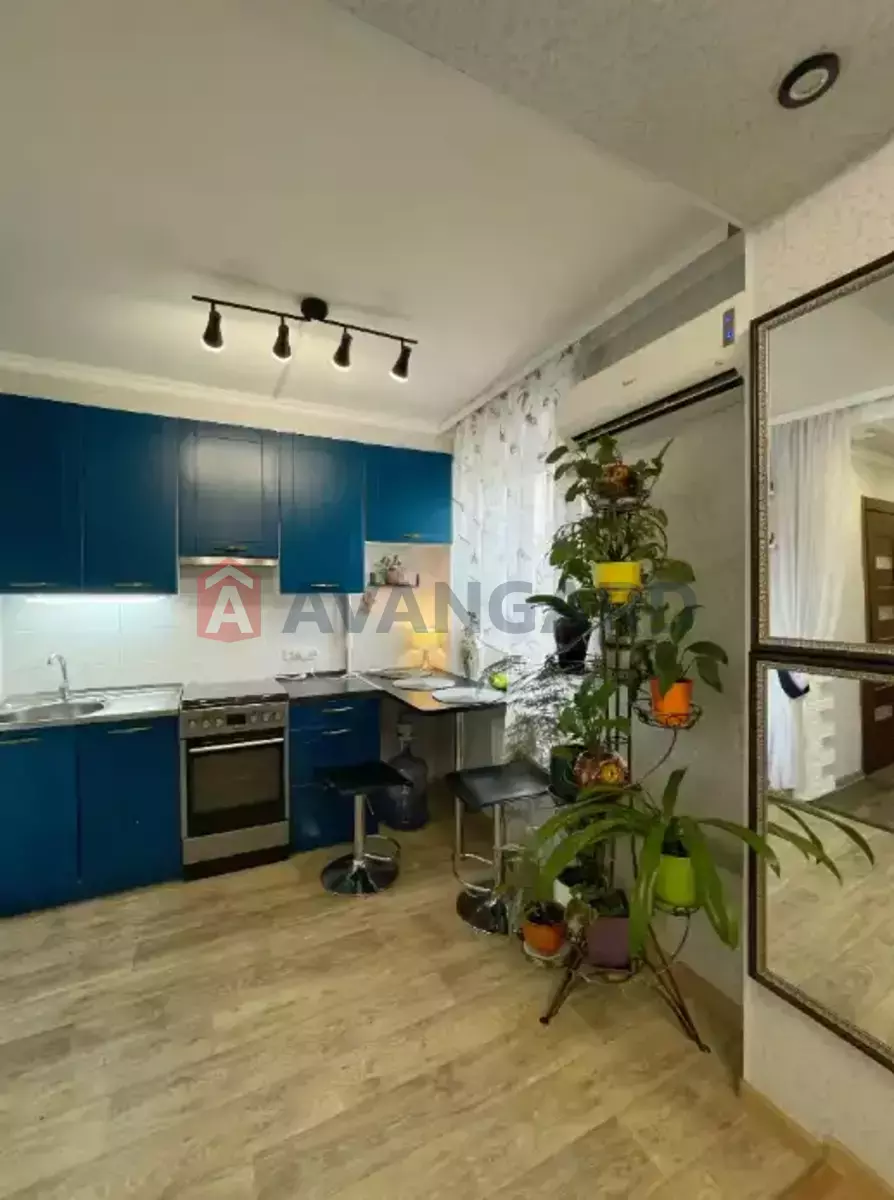 1 ����. ��������, 35/18/6 ��. �., 4/9 ���� ���� 3