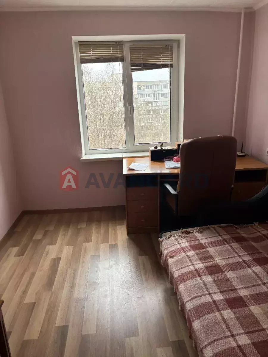 3 ��. ��������, 68/50/10 ��. �., 7/10 ������ ���� 7