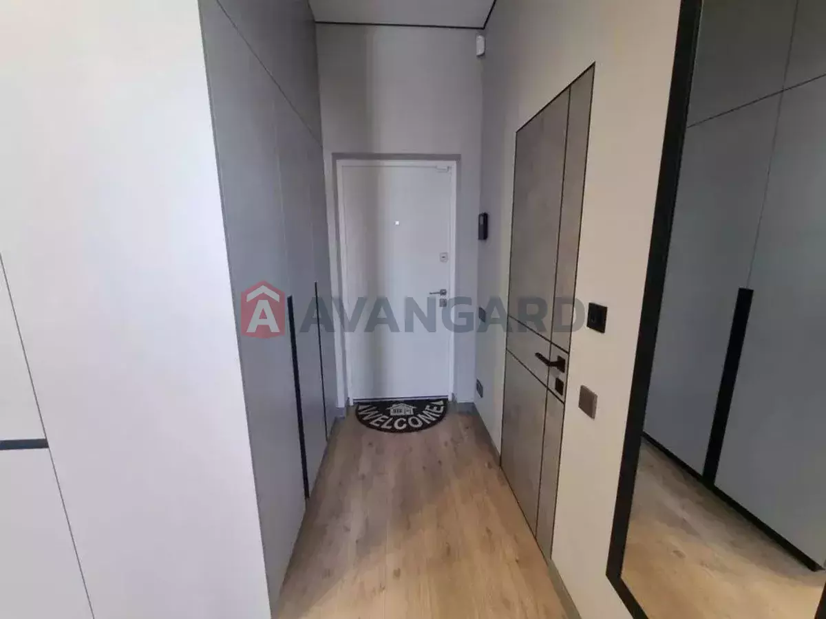 2 ����. ��������, 50/-/5 ��. �., 22/31 ���� ���� 4