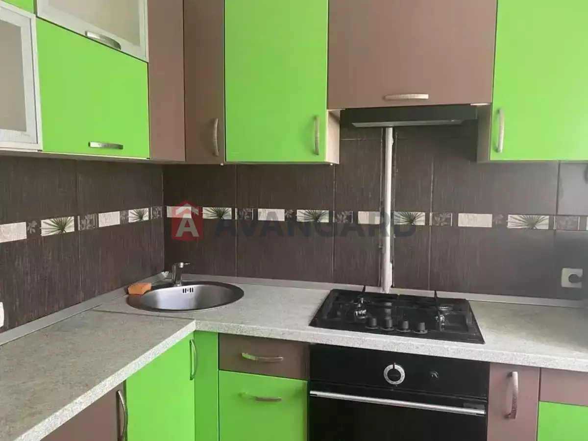 2 кім. квартира, 42/-/- кв. м., 4/5 поверх фото 1 2 кім. квартира, 42/-/- кв. м., 4/5 поверх фото 1