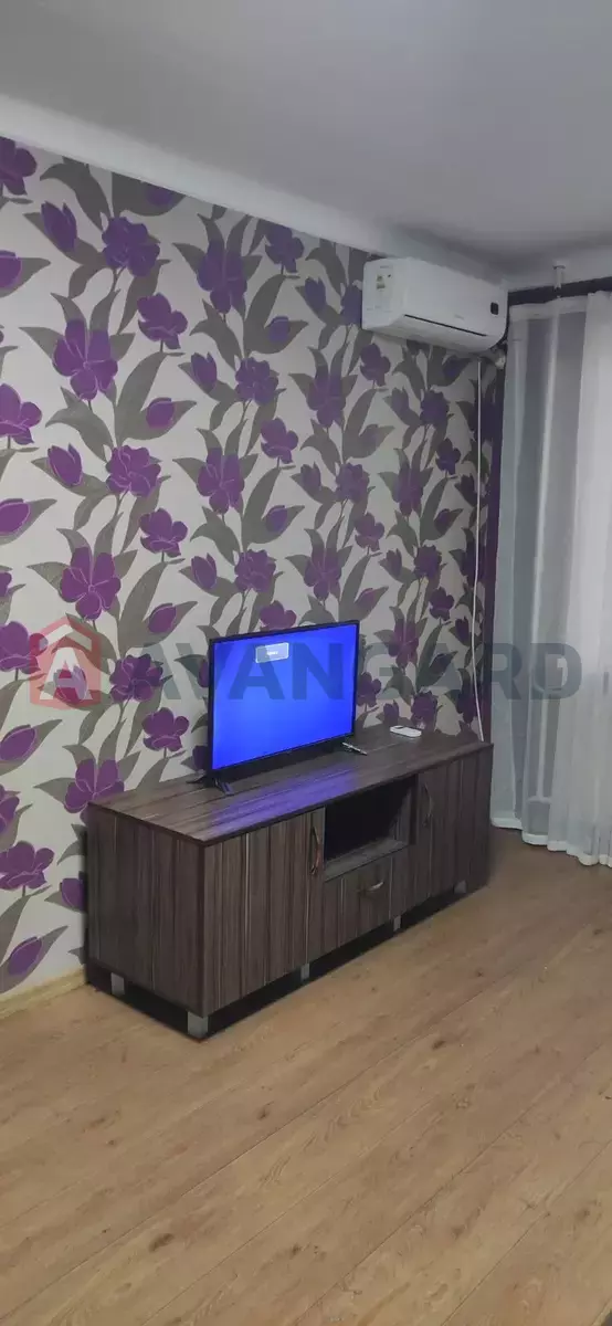 1 ����. ��������, 33/-/- ��. �., 3/5 ���� ���� 2