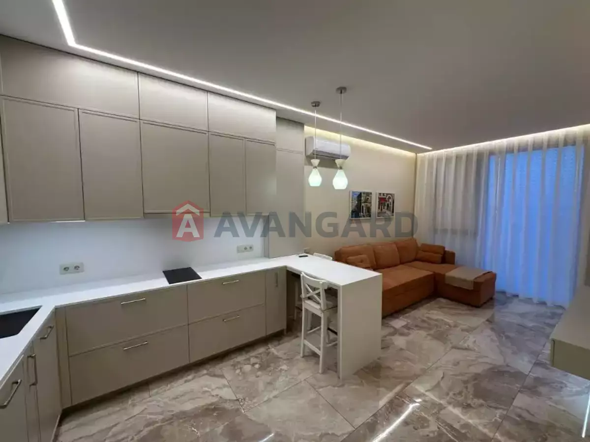 2 ��. ��������, 58/30/25 ��. �., 5/18 ������ ���� 3