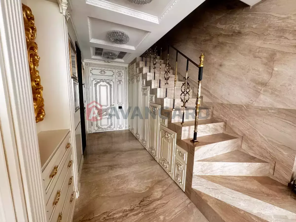 4 ��. ��������, 150/-/- ��. �., 7/8 ������ ���� 11