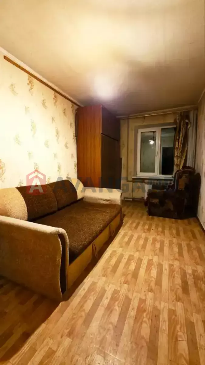 2 ��. ��������, 48/-/7 ��. �., 9/9 ������ ���� 5