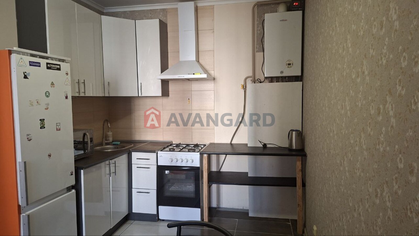 1 ����. ��������, 43,7/-/10,26 ��. �., 2/10 ���� ���� 11