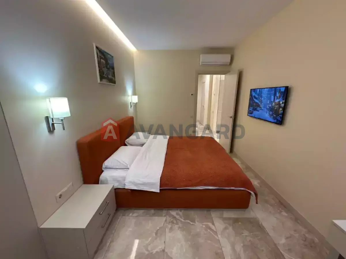 2 ��. ��������, 58/30/25 ��. �., 5/18 ������ ���� 8