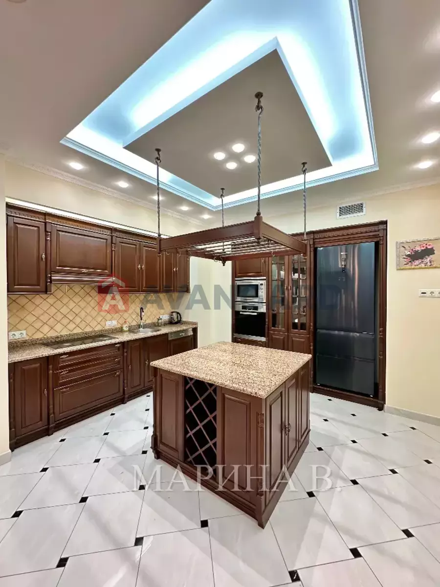 4 ��. ��������, 189/-/35 ��. �., 9/24 ������ ���� 2