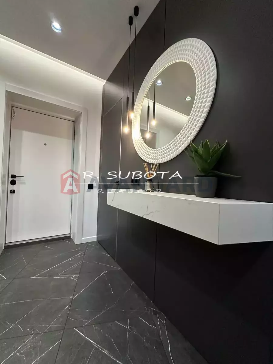 4 ��. ��������, 140/-/- ��. �., 19/24 ������ ���� 11