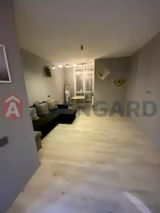 3 ����. ��������, 74/-/20 ��. �., 22/24 ���� ���� 3