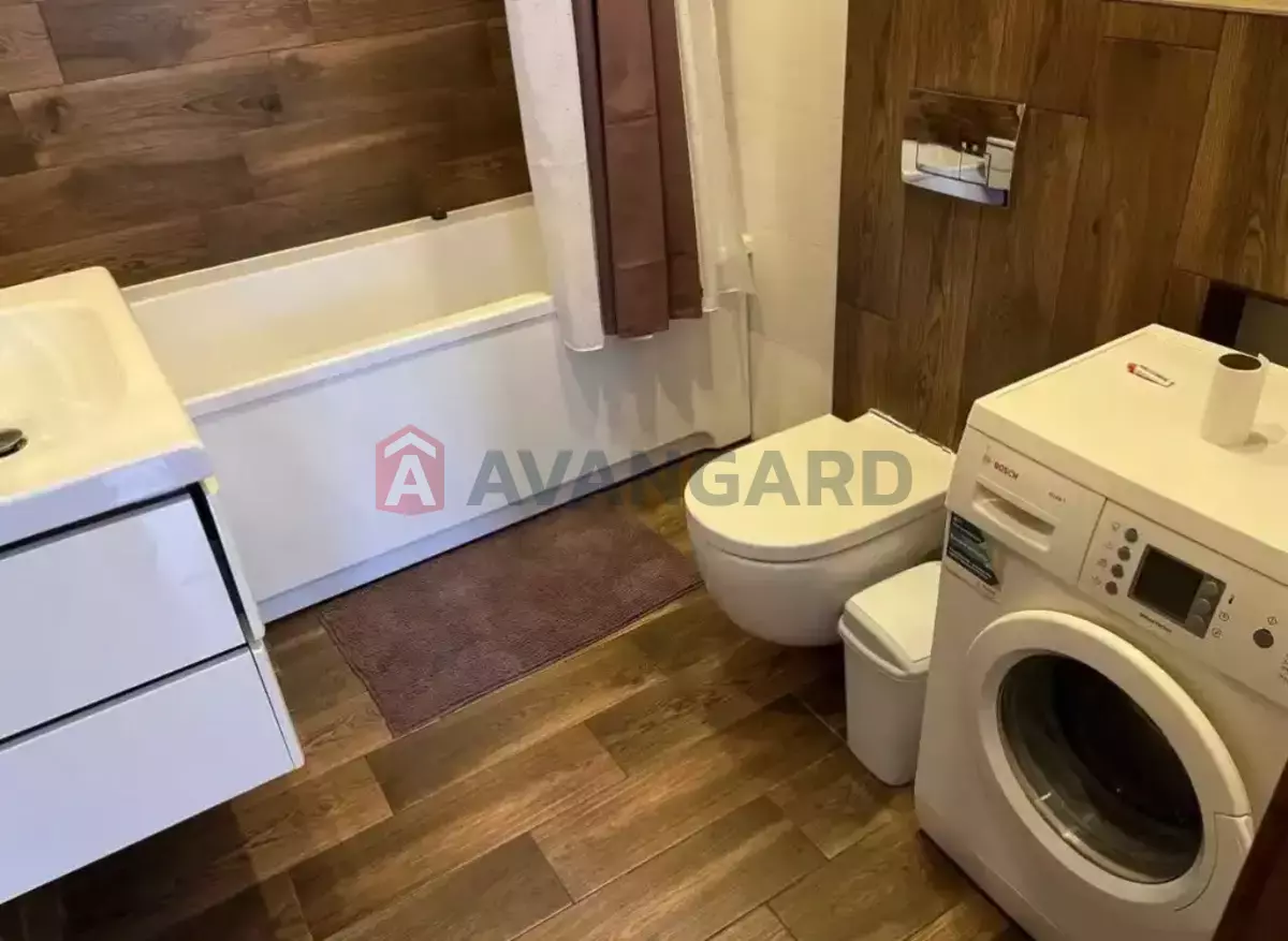 3 ����. ��������, 65/-/- ��. �., 5/9 ���� ���� 10