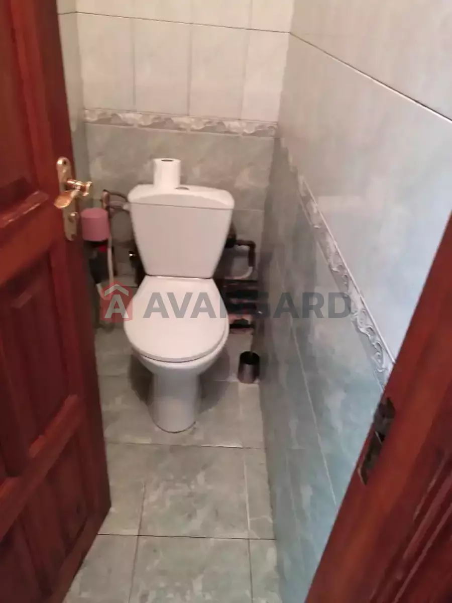 2 ��. ��������, 45/30/8 ��. �., 7/10 ������ ���� 9