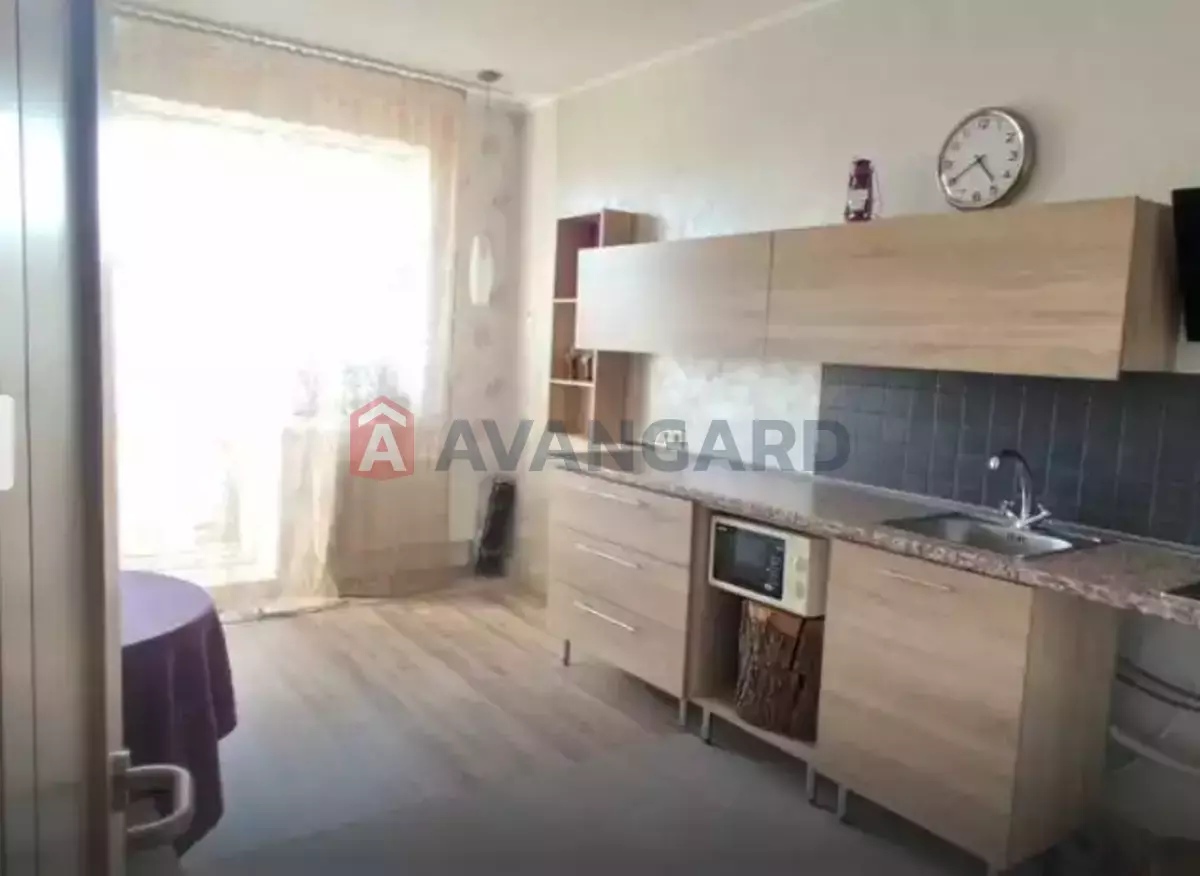 1 ����. ��������, 50/38/12 ��. �., 10/17 ���� ���� 1