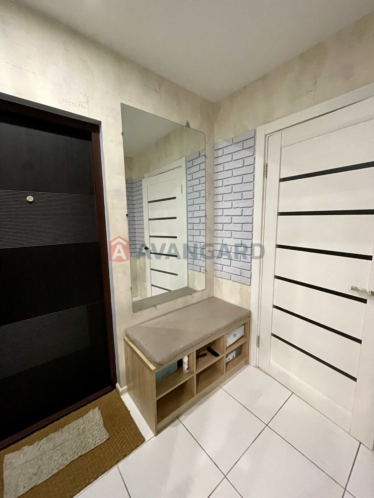 1 ��. ��������, 40/18/9 ��. �., 5/9 ������ ���� 10