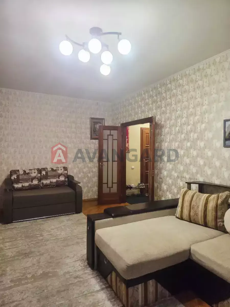 1 ��. ��������, 52/20/11 ��. �., 7/10 ������ ���� 12