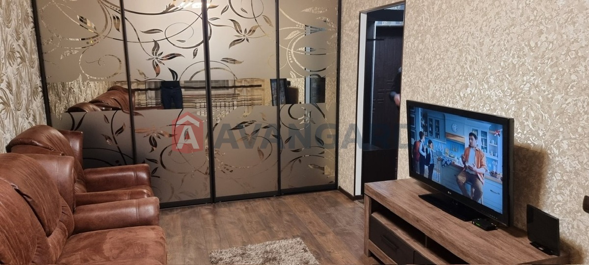 1 ��. ��������, 30/-/- ��. �., 5/5 ������ ���� 1