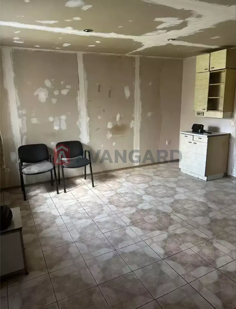 ������� �������, 70 ��.�. ���� 11