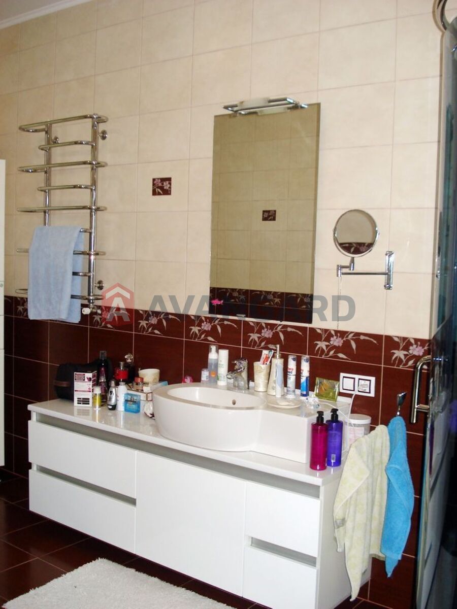 �������, 500 ��.�. ���� 3