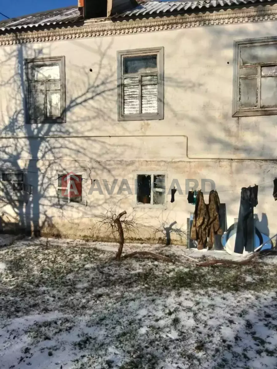 �������, 150 ��.�. ���� 10