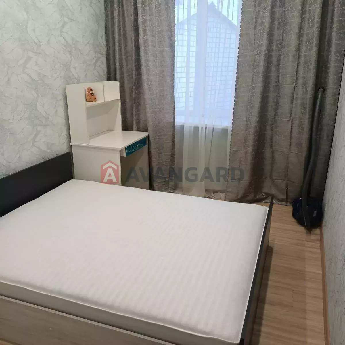 ����� ����, 50 ��.�. ���� 4