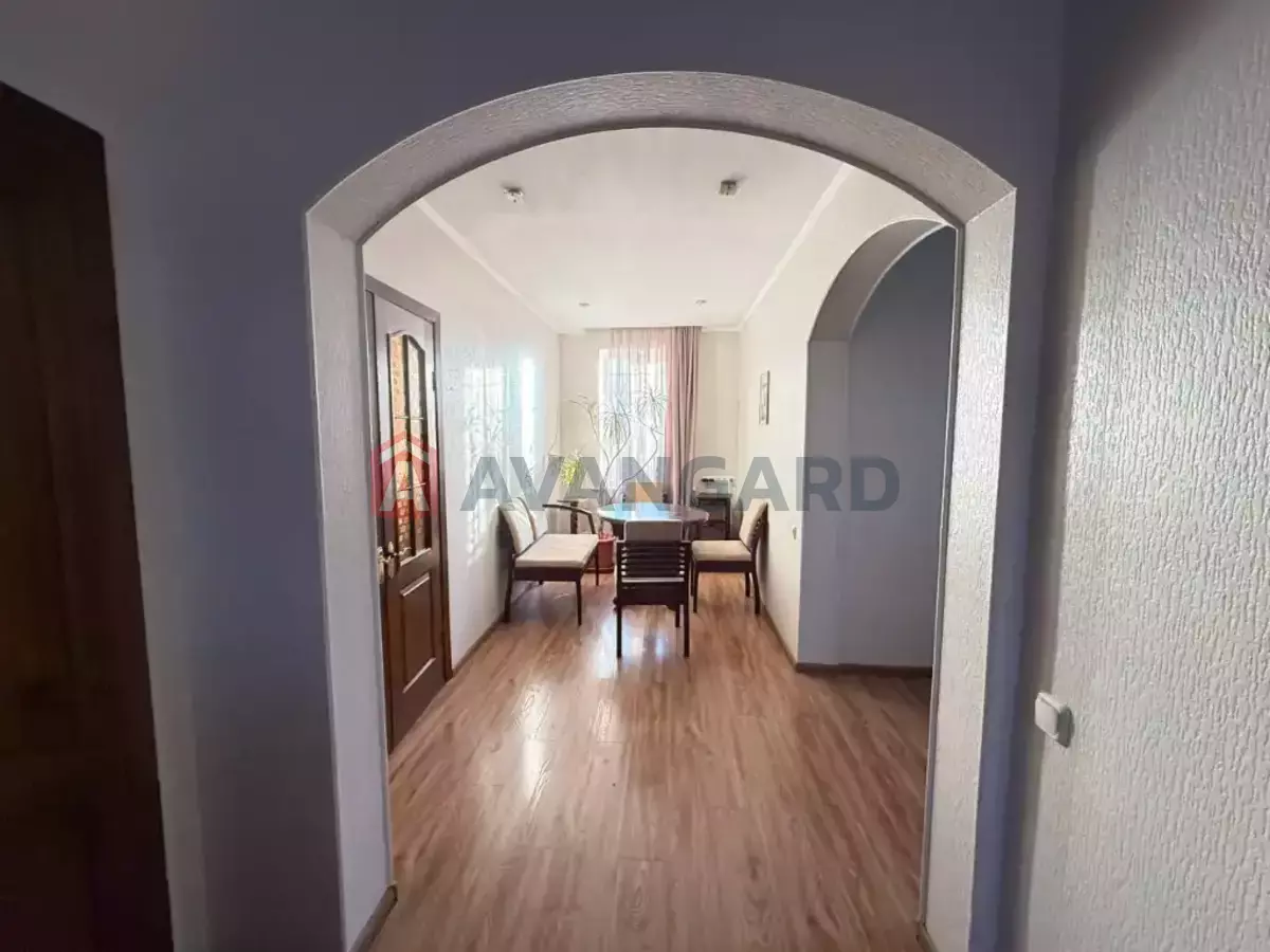 �������, 160 ��.�. ���� 9