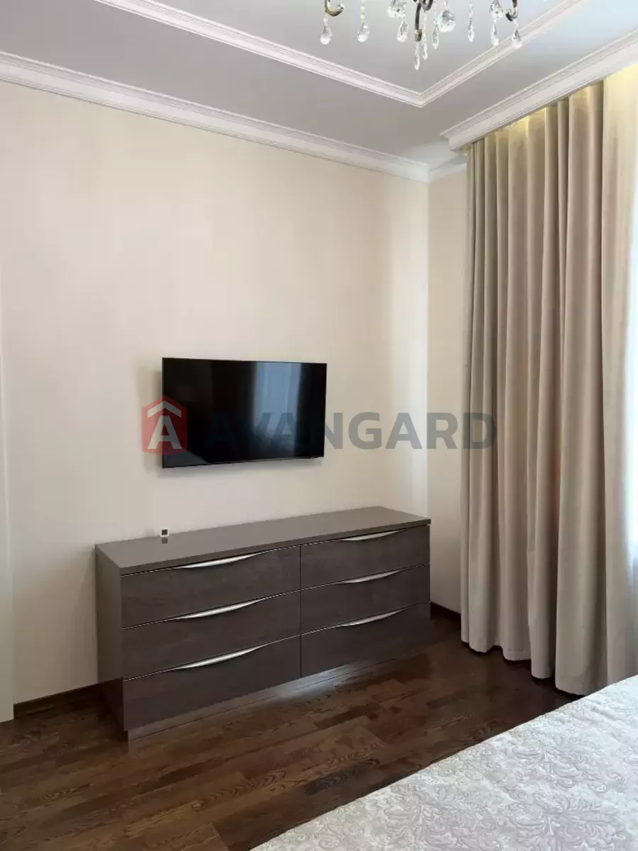 �������, 216 ��.�. ���� 7